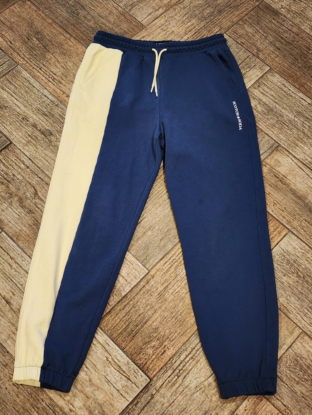 Scotch & Soda Navy and Cream Two-Tone Joggers Size M